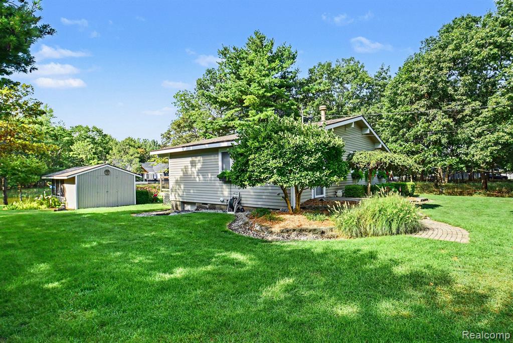 main property photo 21