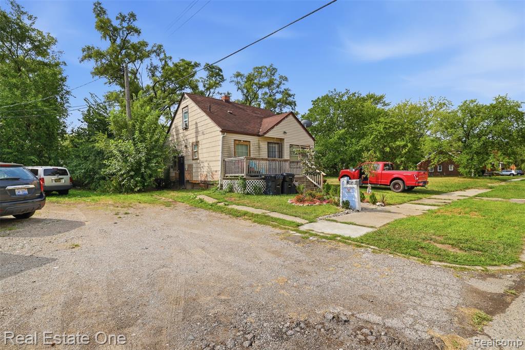 main property photo 4