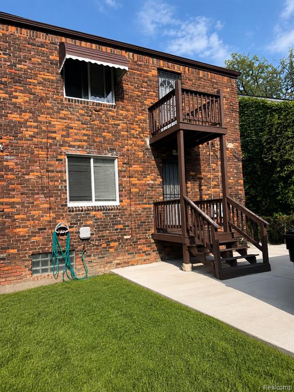 main property photo 16