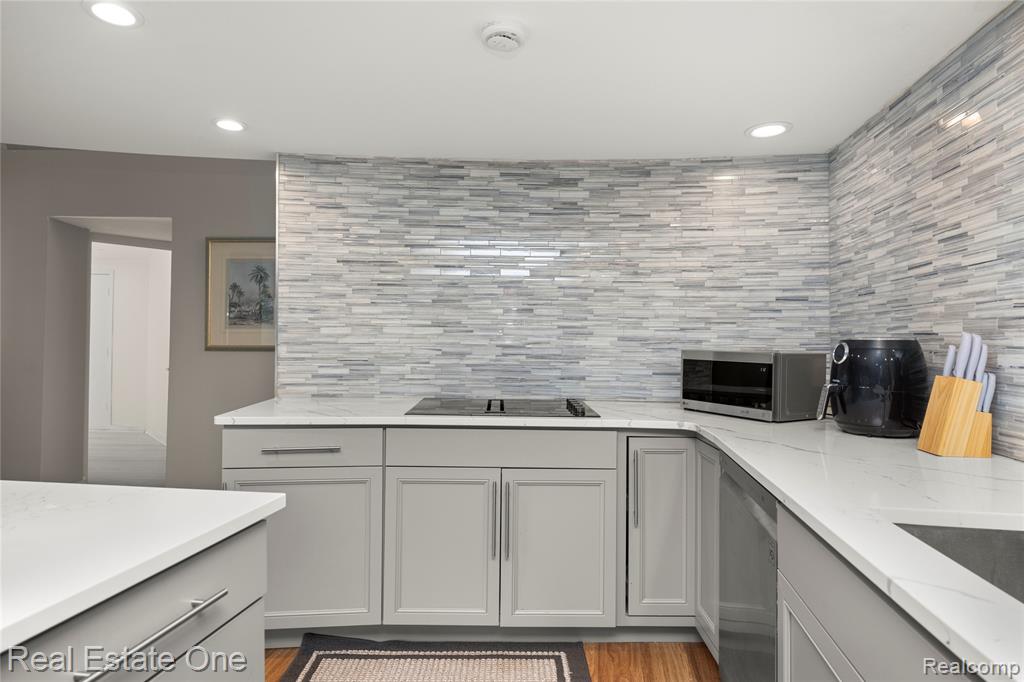 main property photo 69
