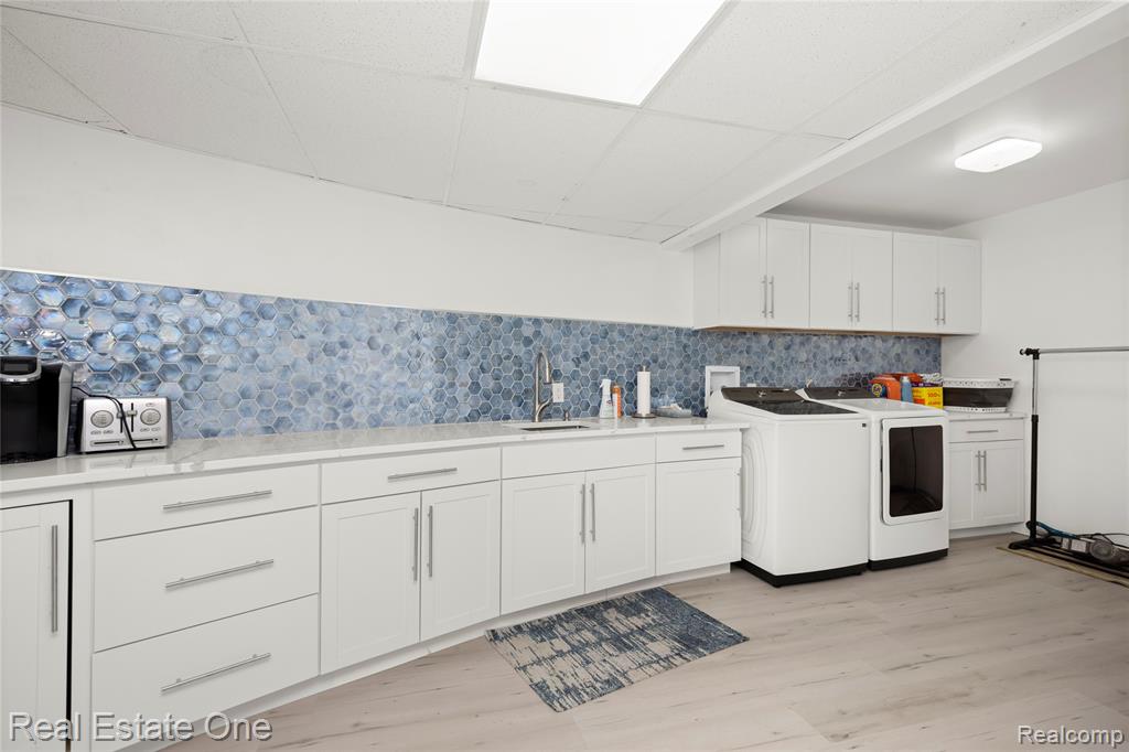 main property photo 78