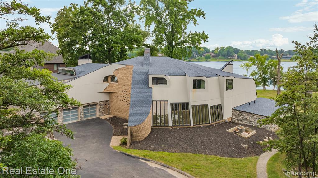 main property photo 84