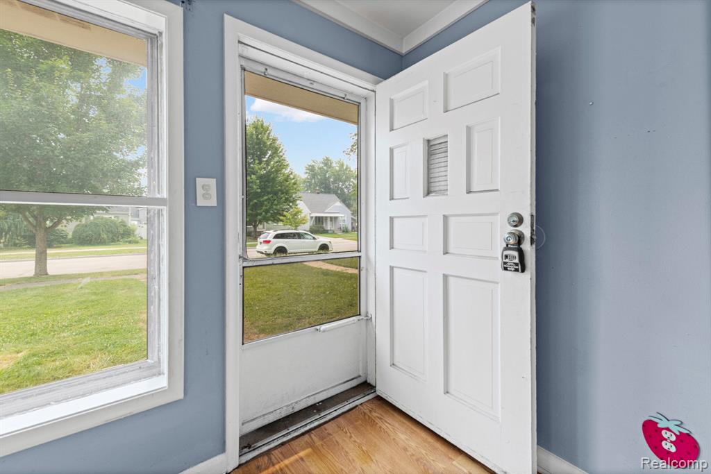 main property photo 3