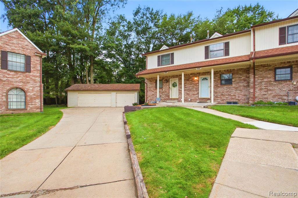 main property photo 3