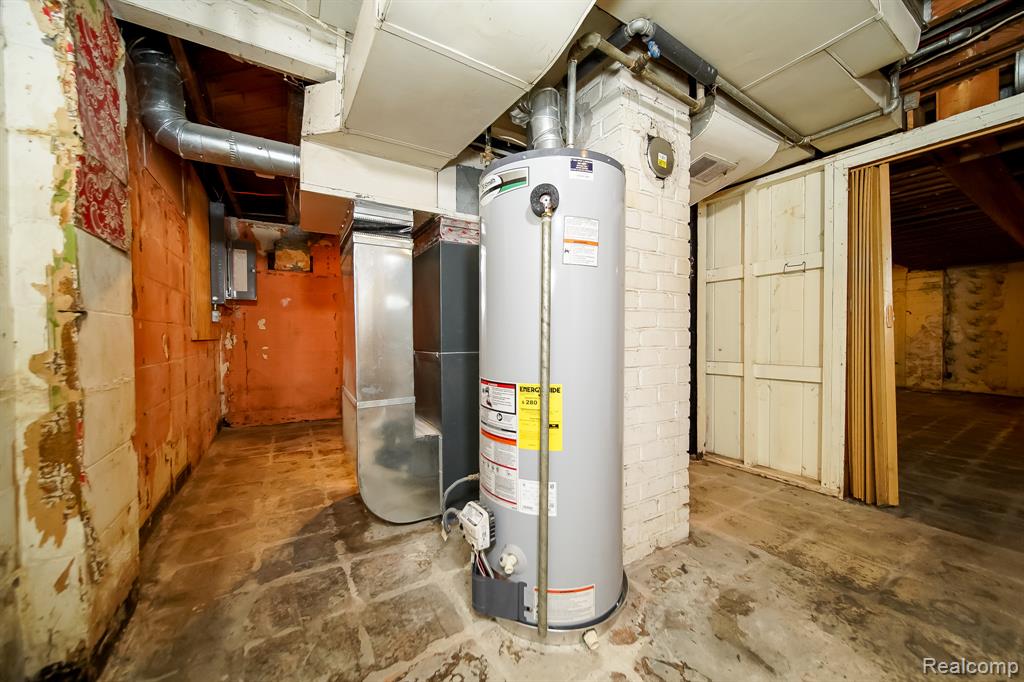 main property photo 56