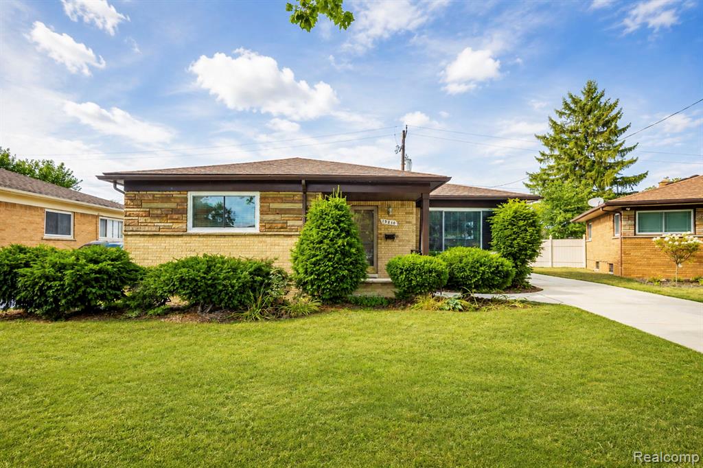 main property photo 1