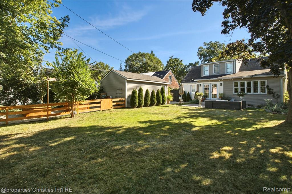 main property photo 68