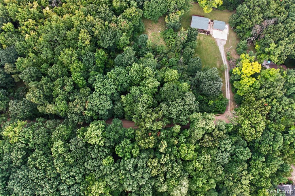 main property photo 49