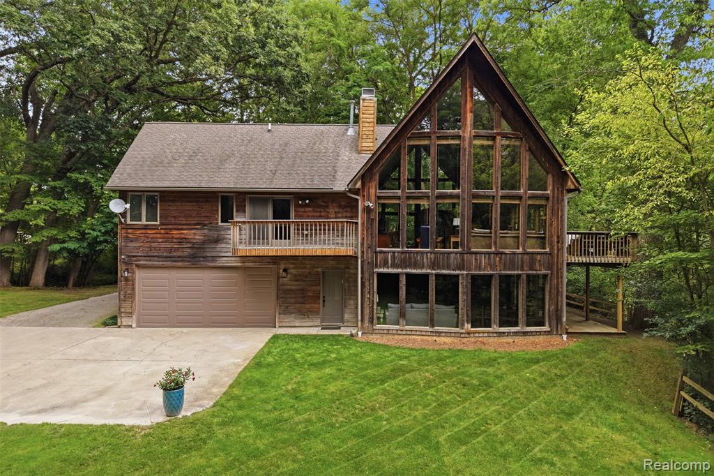 main property photo 20