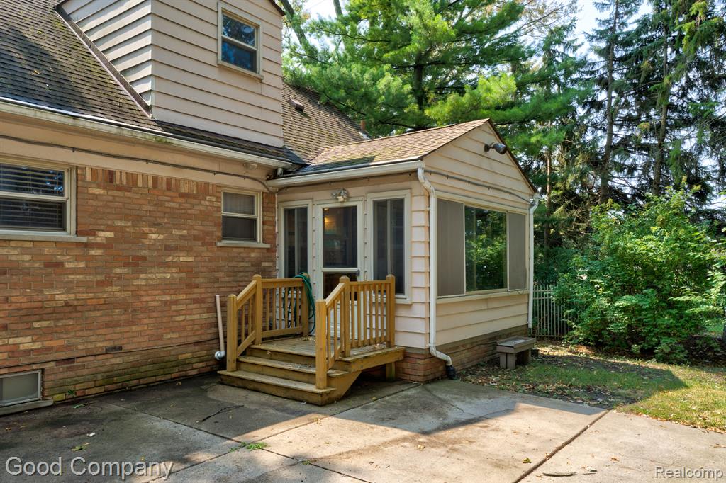 main property photo 60