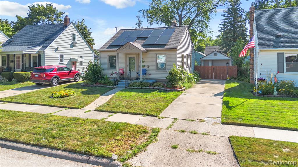 main property photo 46