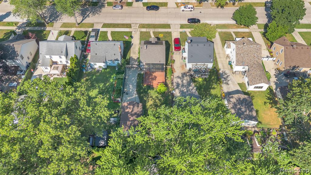 main property photo 53