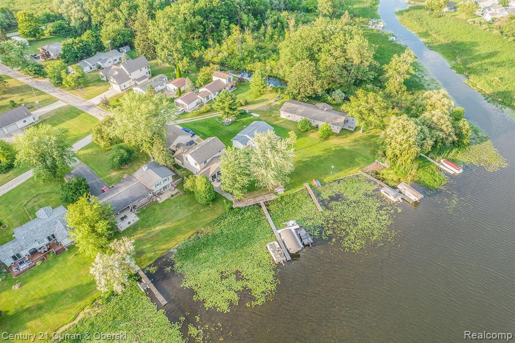 main property photo 44