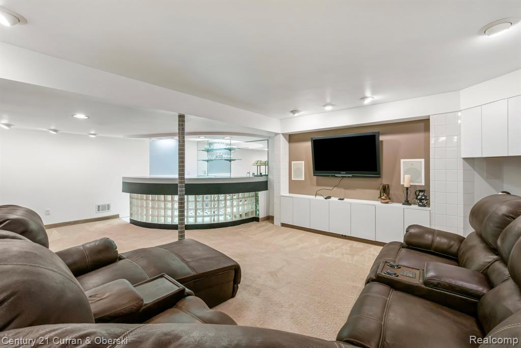 main property photo 56