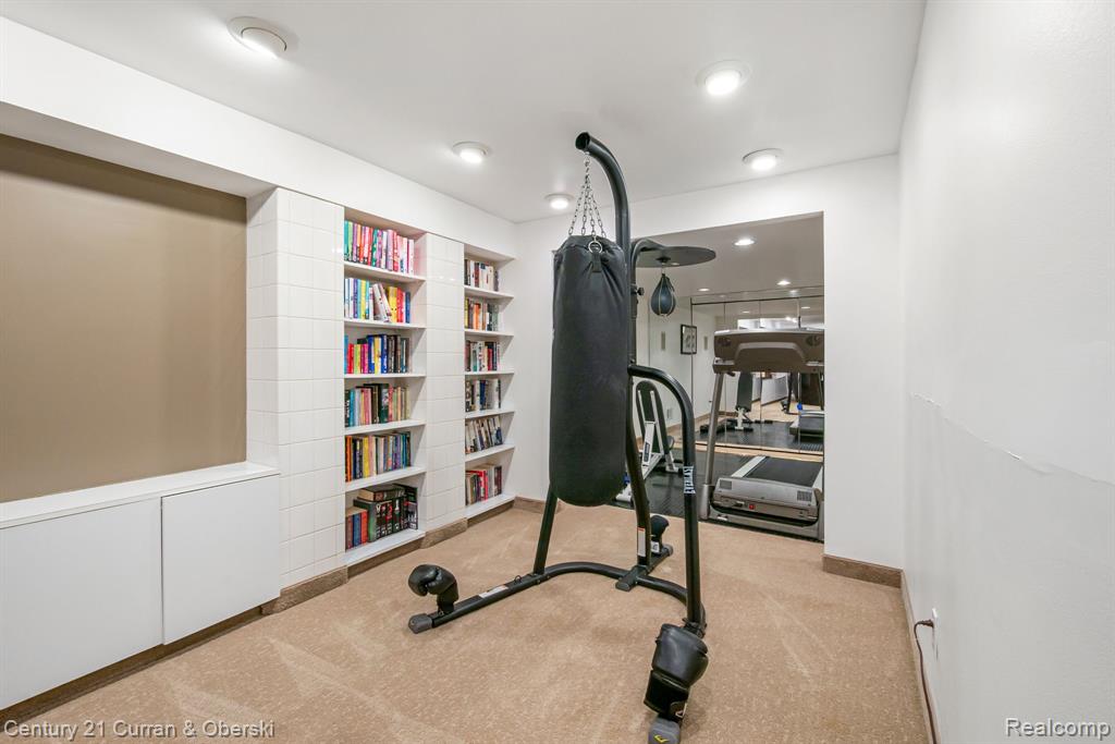 main property photo 58