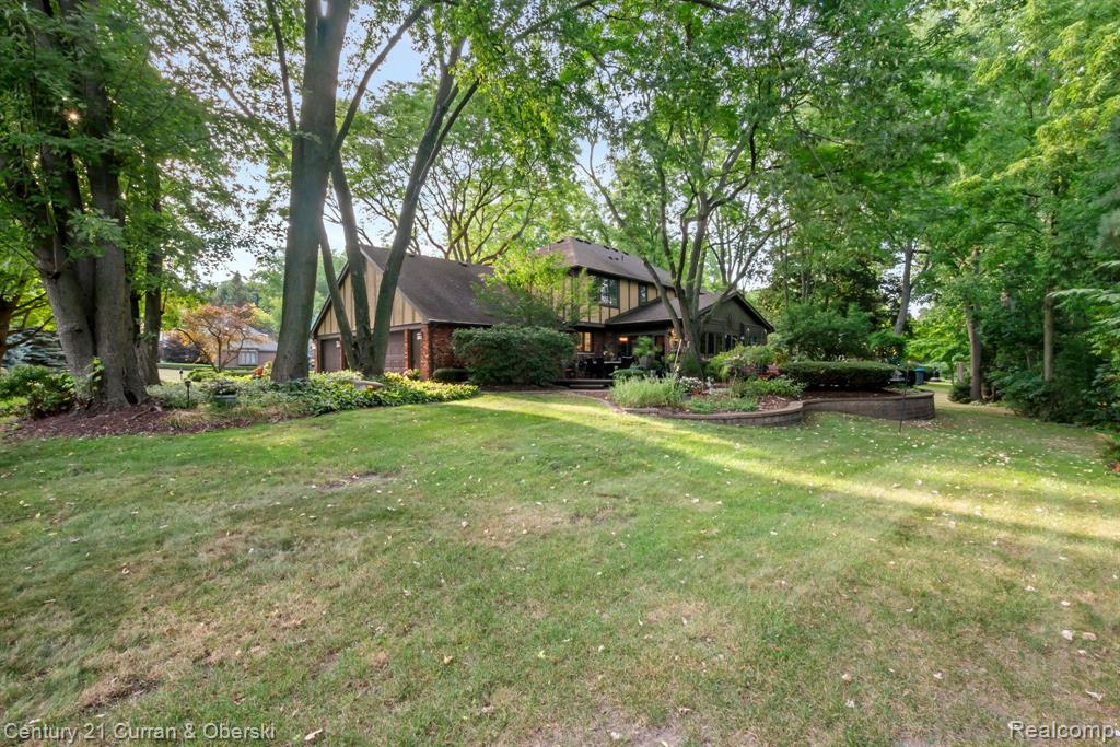 main property photo 70