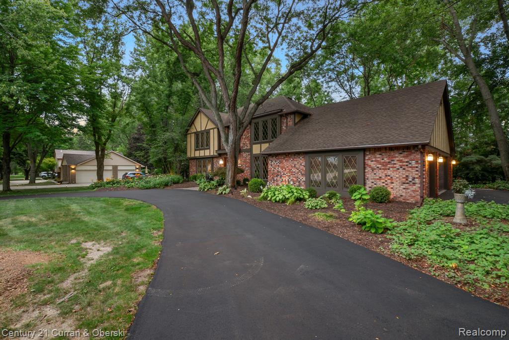 main property photo 74