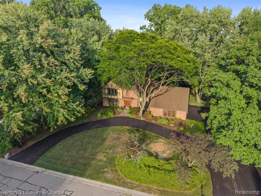 main property photo 81