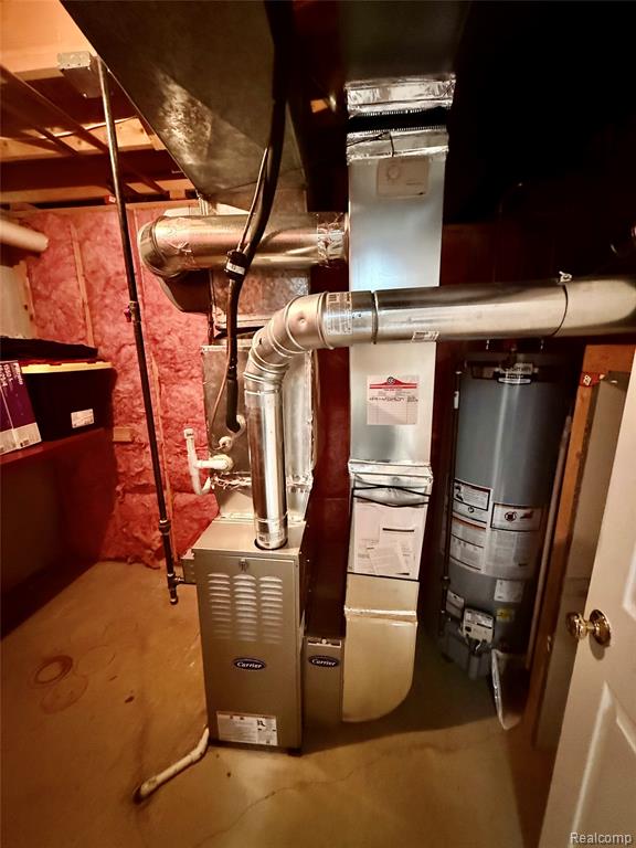 main property photo 36