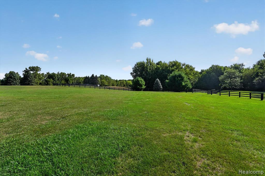 main property photo 53