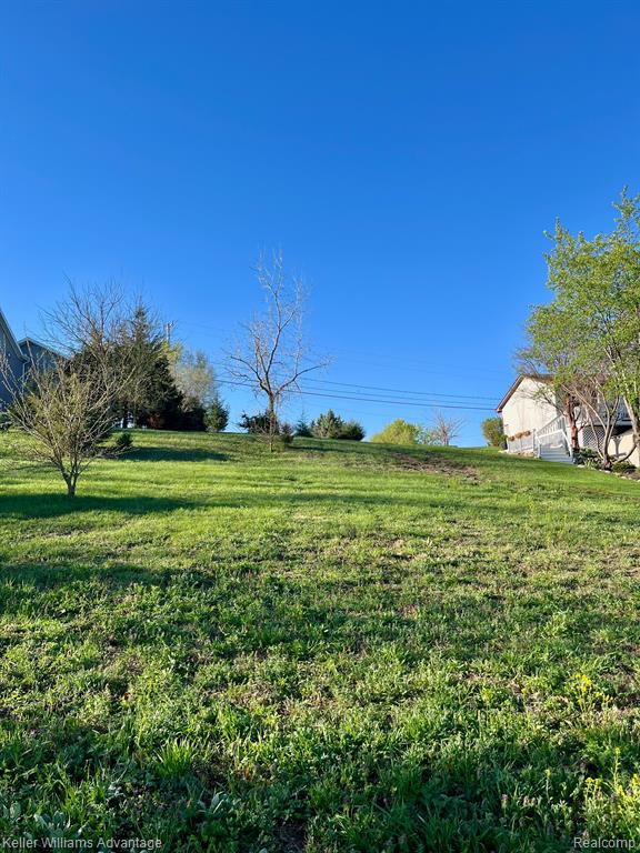 main property photo 4