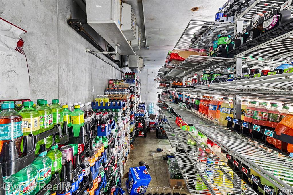 property viewer photo 28