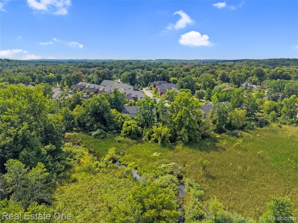 main property photo 59