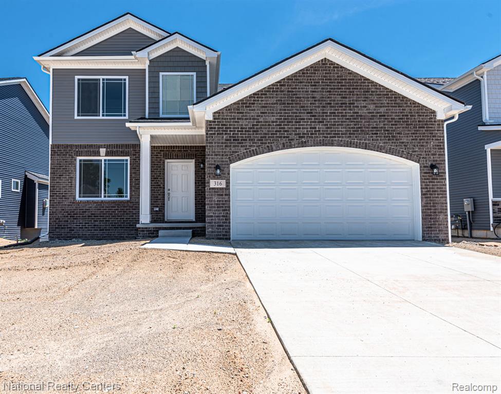 main property photo 0