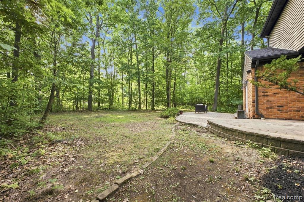 main property photo 38
