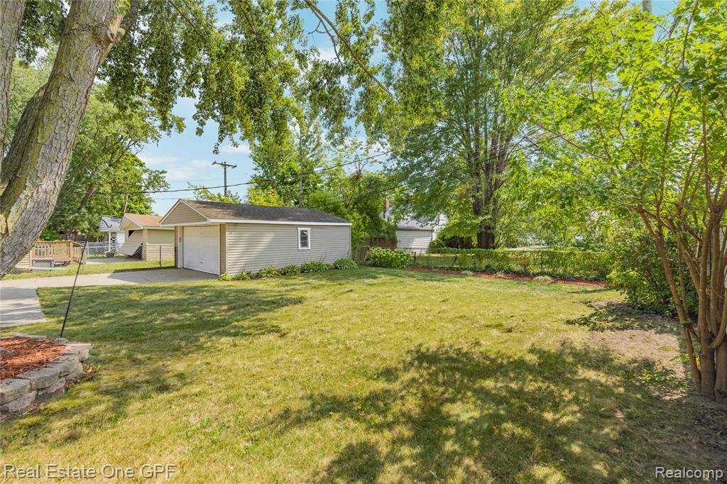 main property photo 53