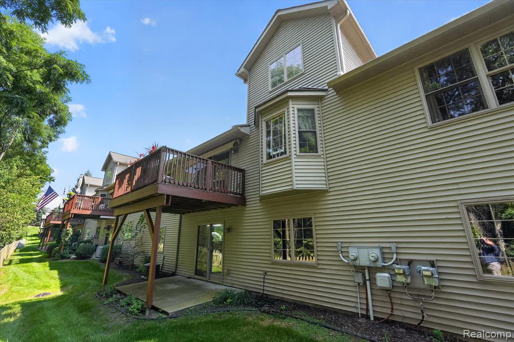 main property photo 47