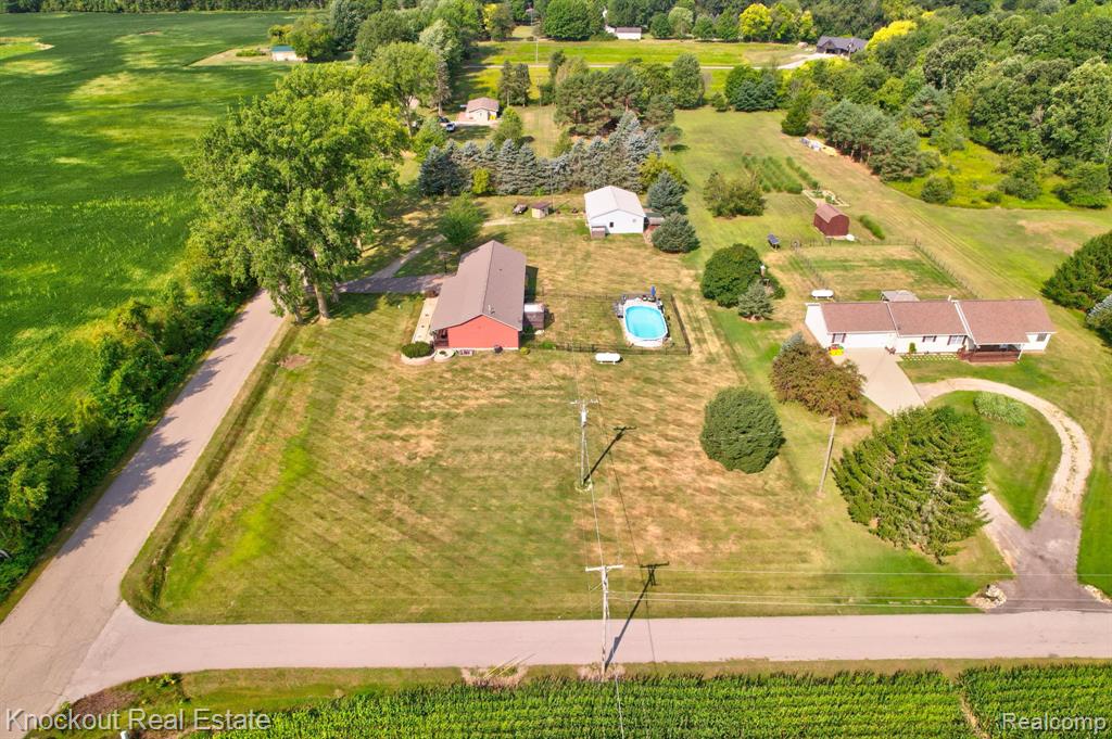 main property photo 63