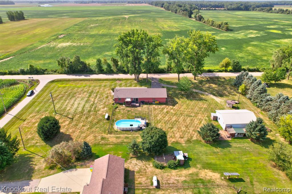 main property photo 67