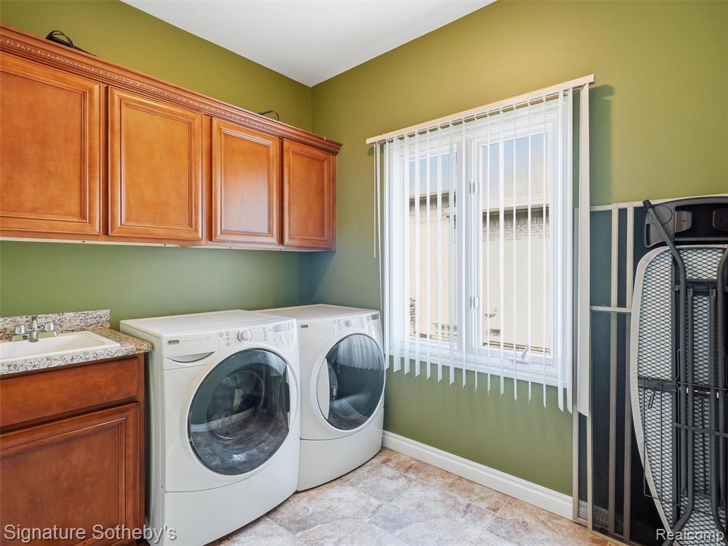 main property photo 47