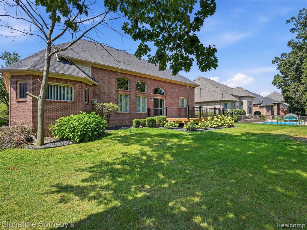 main property photo 59