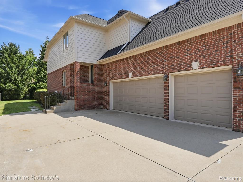 main property photo 62