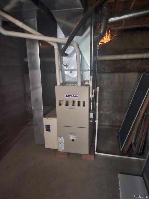 main property photo 48