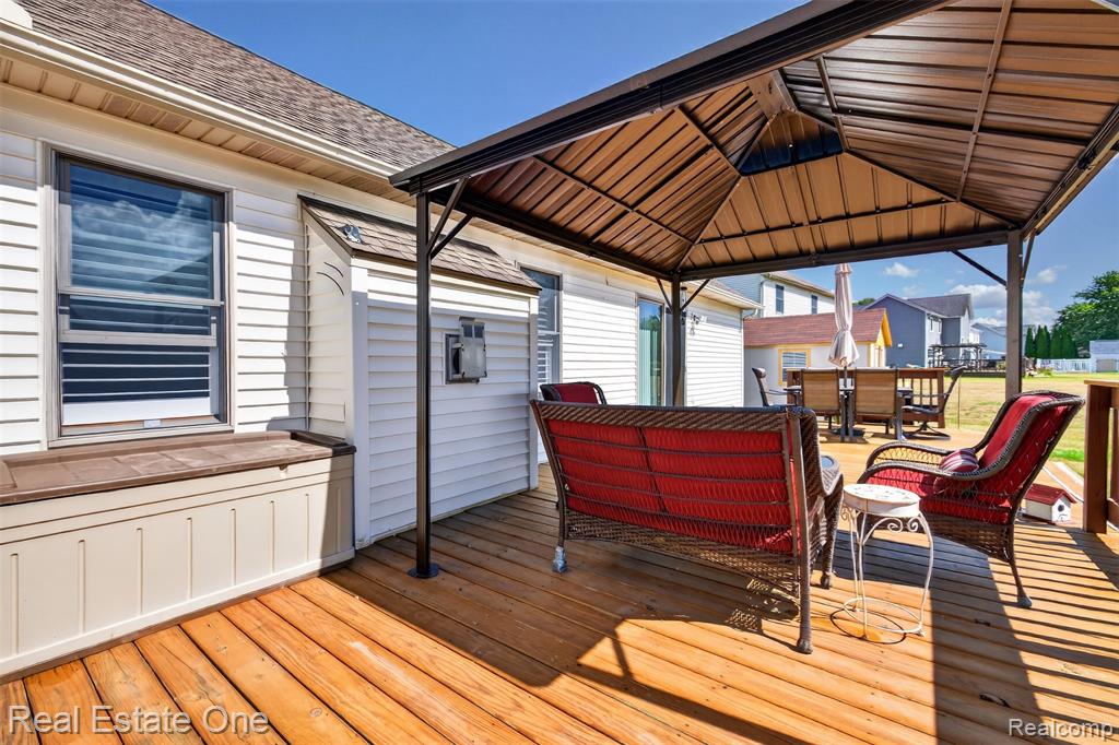 main property photo 52