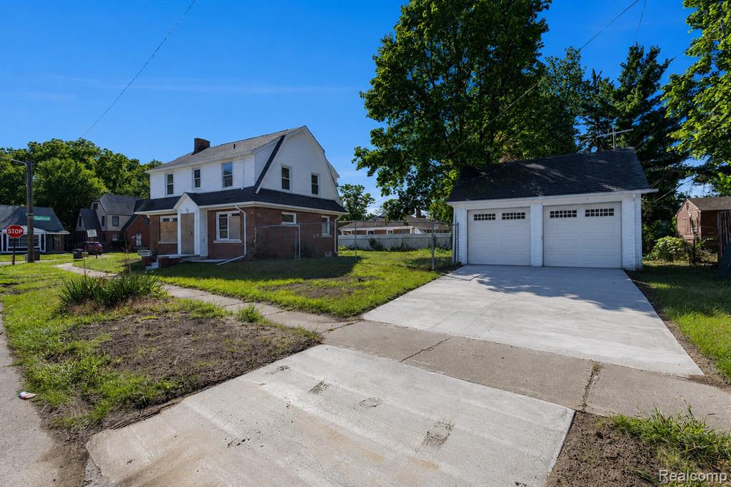 main property photo 5