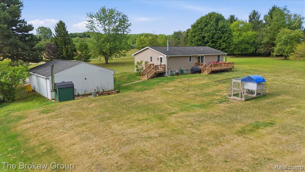 main property photo 44
