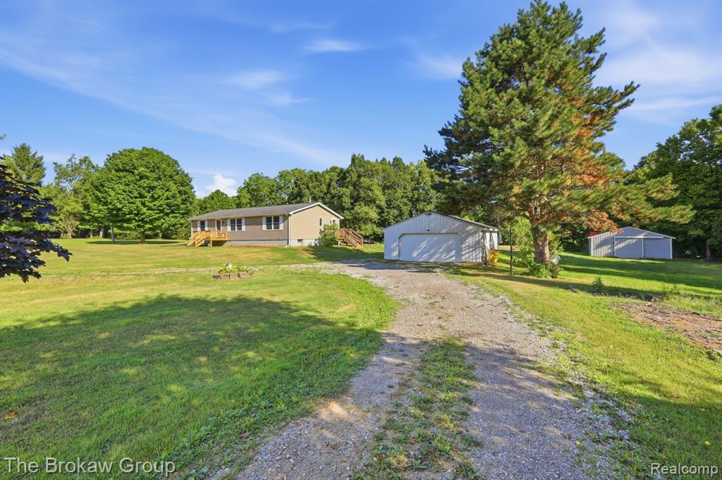 main property photo 47