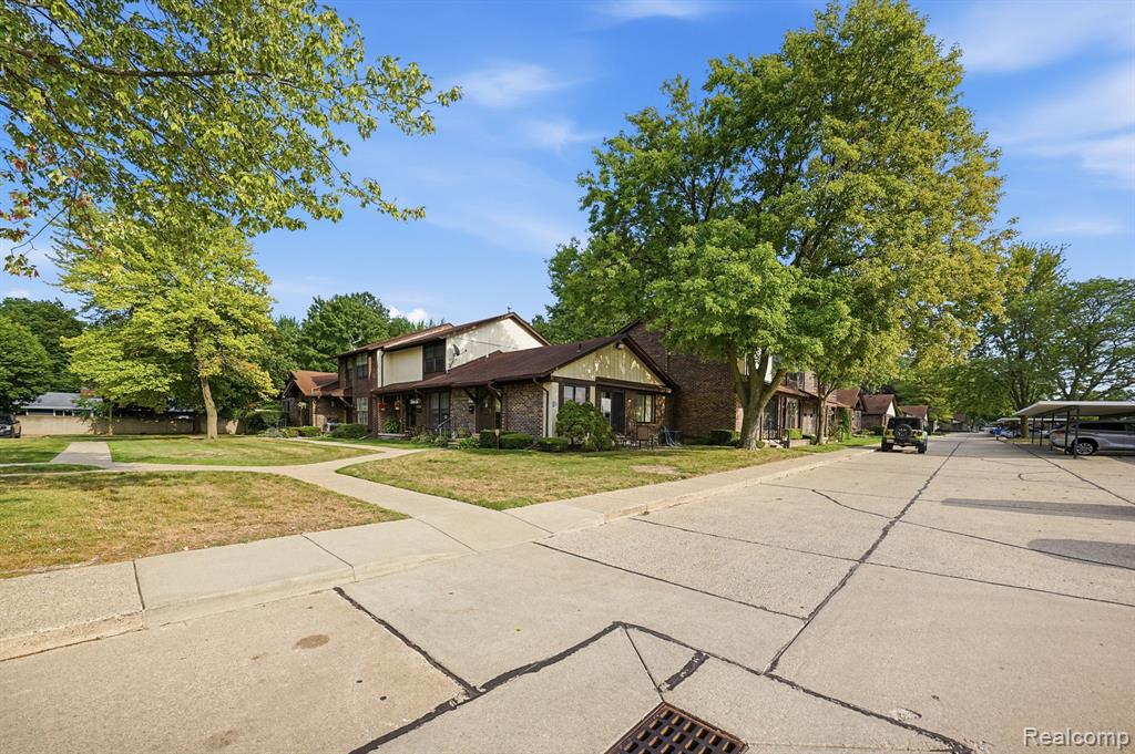 main property photo 24