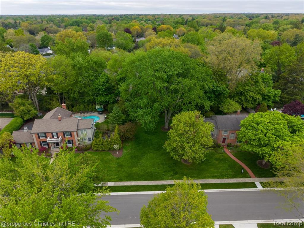main property photo 48
