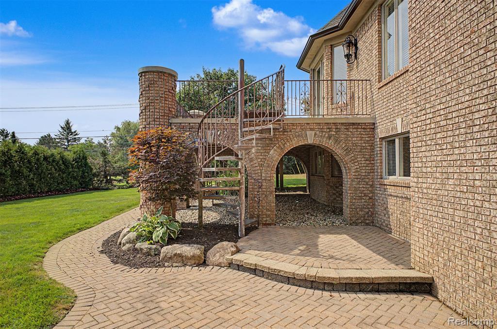 main property photo 53