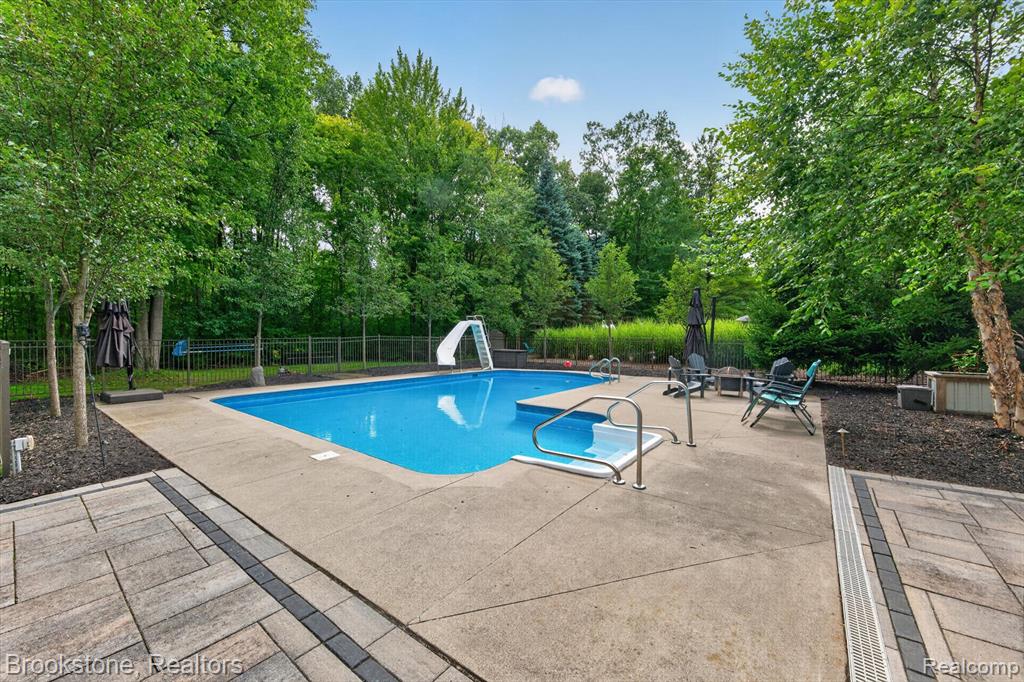 main property photo 55