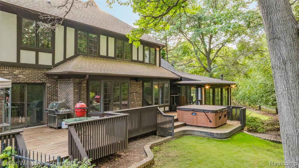 main property photo 73