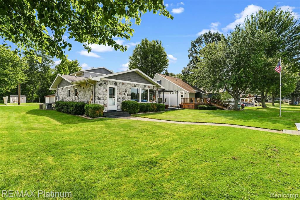 main property photo 50