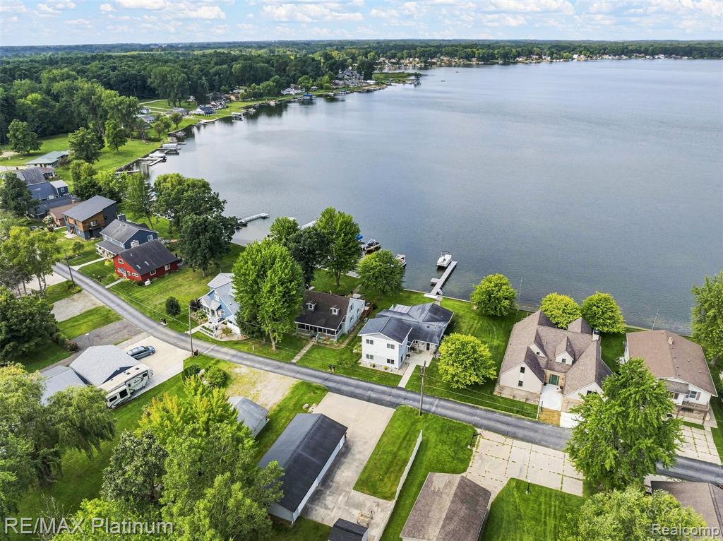 main property photo 51