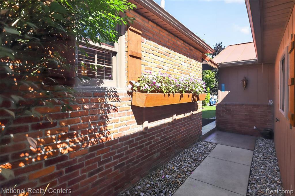 main property photo 53