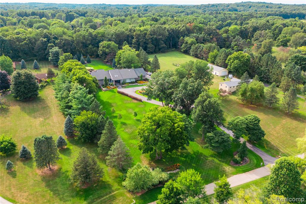 main property photo 72